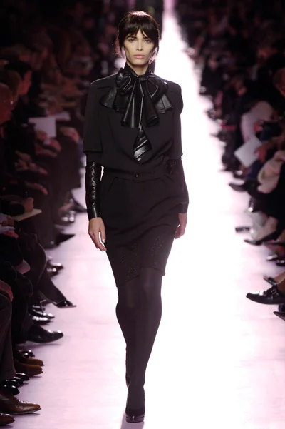 Look 12
